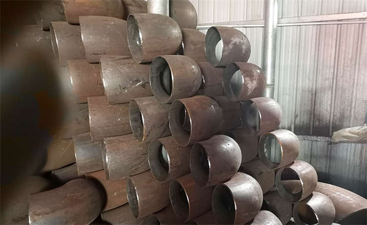 輸水防腐螺旋管廠家，鋼材場走水螺旋管，1620mm螺旋管，800-1000-1200mm鋼立柱